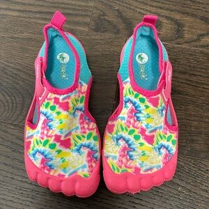 Newtz Water Shoes Kids Pink Tie Dye Foot Contour